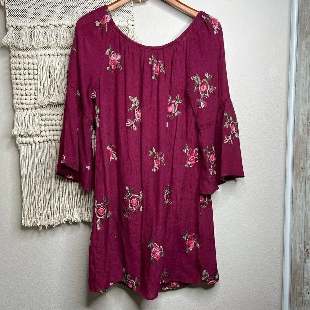Anthro Fig and Flower Maroon Floral Embroidered Tunic